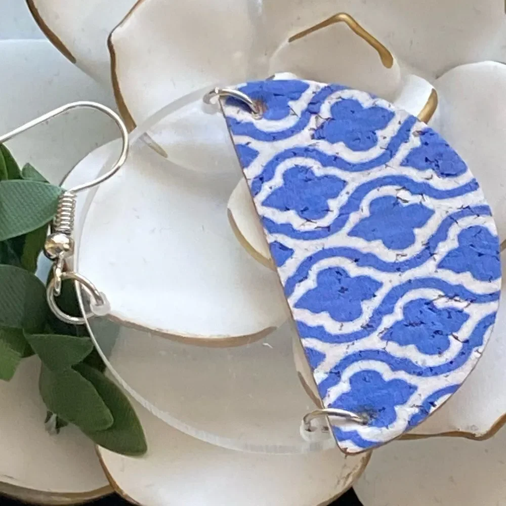 Moroccan Design Cork & Clear Acrylic Circular Drop Earrings NWT